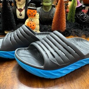 Hoka One One Ora Comfort Recovery Black and Blue Women's Sandals size 8
